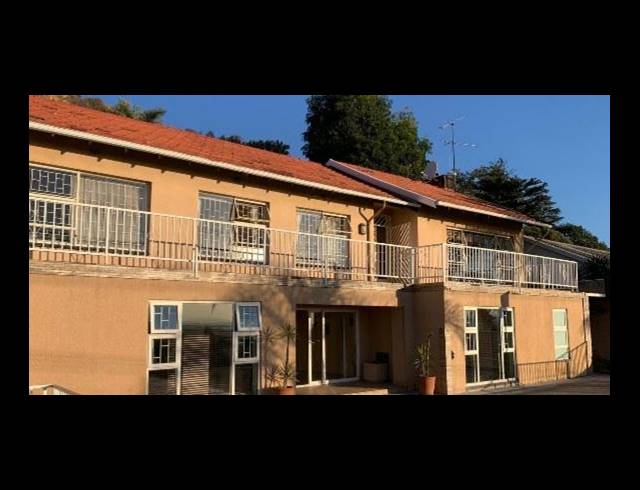 5 BEDROOM HOUSE FOR SALE IN SUNNYROCK